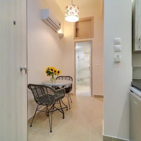 Acropolis #12 Apartment @Museum And Metro By Ermoufashionsuites Athens Ngoại thất bức ảnh